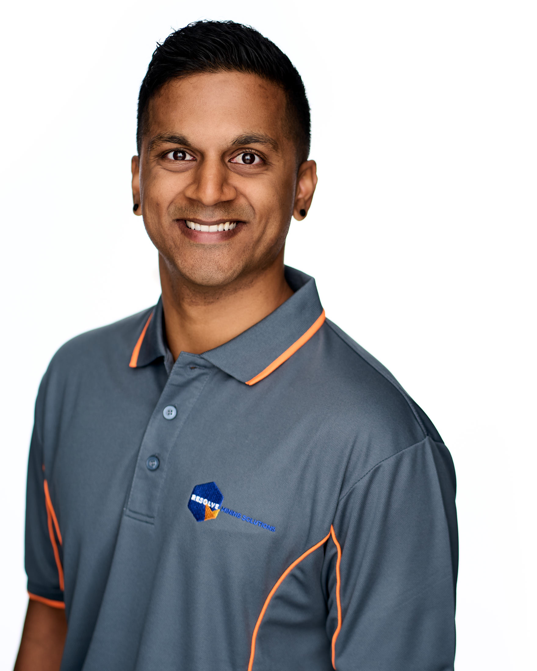 vivnaidu-headshots-270420214120 1 vivnaidu-headshots-270420214120 1